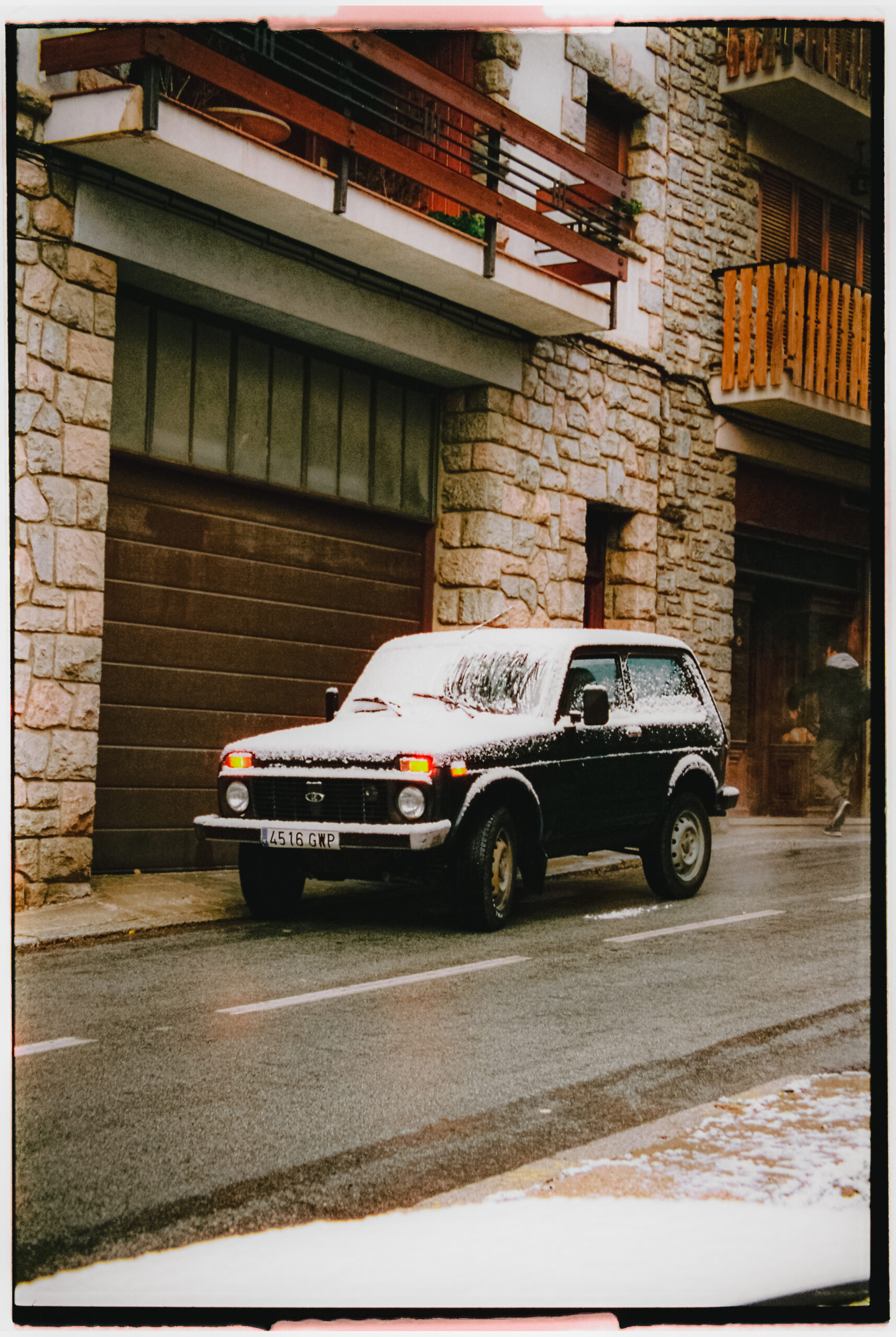 9048 – 2022.02.20 – Alejandro Alorda – Cinestill 400D-3